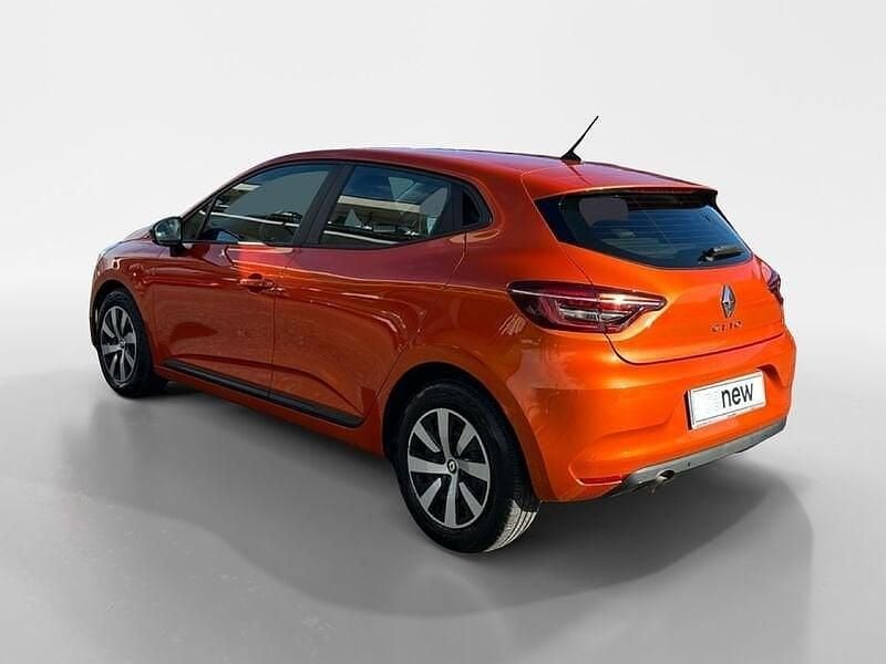 Usata Renault Clio V Equilibre 101 CV (74 kW) 2022 Arancione Utilitaria