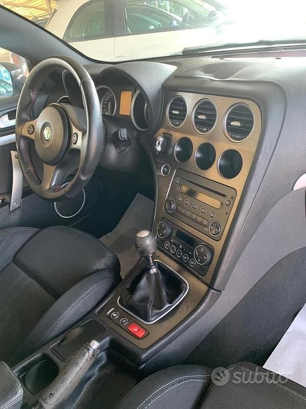 Usata Alfa Romeo Brera 170 CV (125 kW) 2010 Nero Coupé