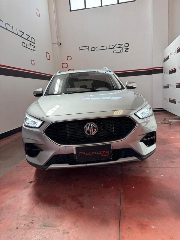 Usata MG ZS Comfort 106 CV (77 kW) 2024 Grigio Berlina