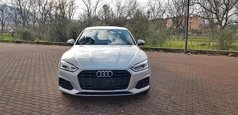 Usata Audi A5 190 CV (139 kW) 2017 Argento Coupé