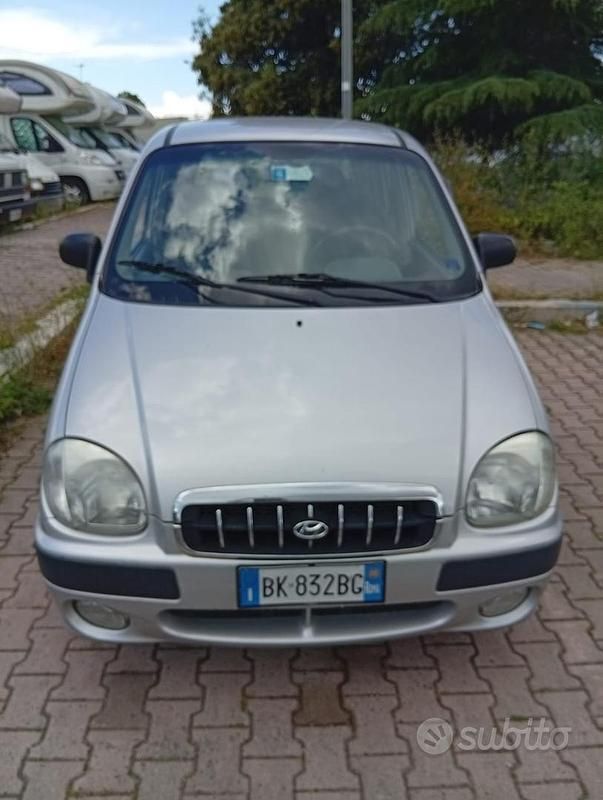 Usata Hyundai Atos Prime 54 CV (39 kW) 2000 Grigio Utilitaria