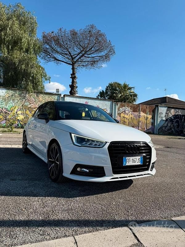 Bianco Usata 2016 Audi A1 Admired Tre volumi | 14.000 € - Immagine 1/4