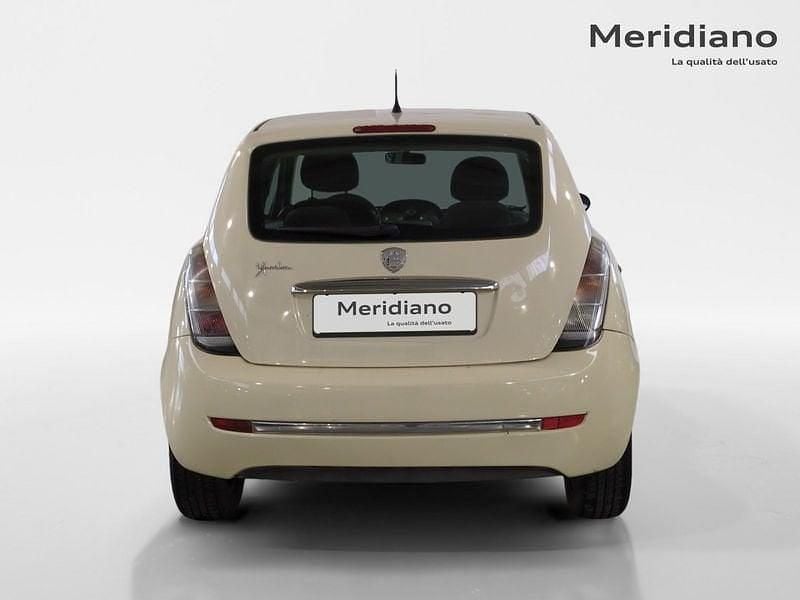 Usata Lancia Ypsilon Silver 69 CV (50 kW) 2006 Utilitaria