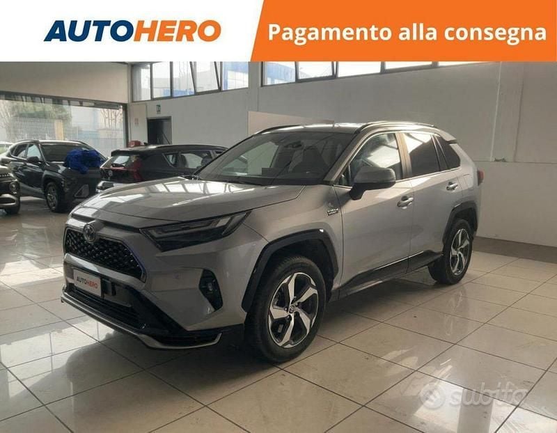 Usata Toyota RAV4 Hybrid 184 CV (135 kW) 2022 Grigio SUV