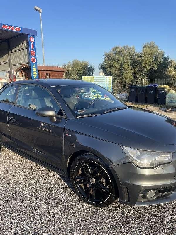 Usata Audi A1 Attraction 90 CV (66 kW) 2012 Utilitaria