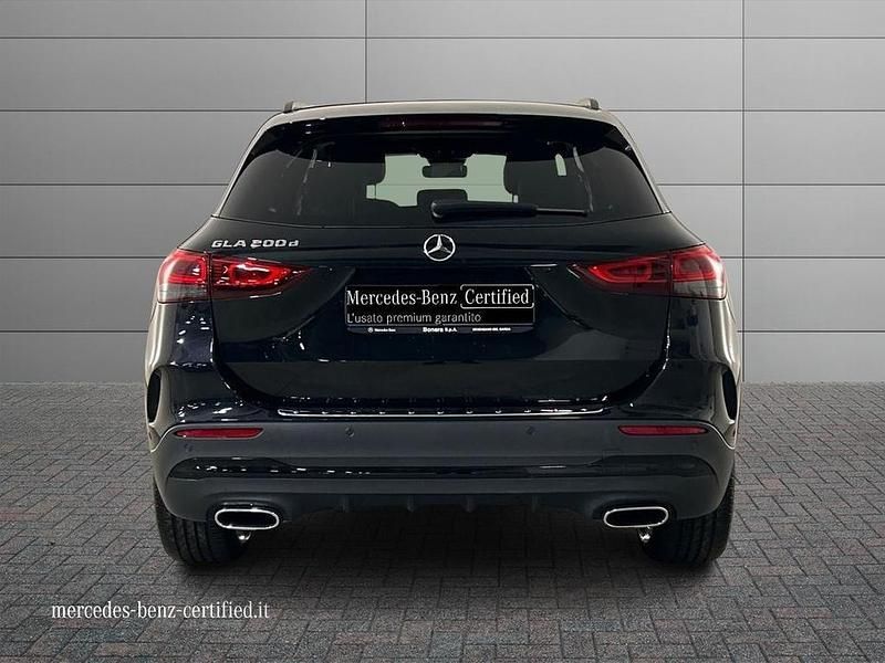 Usata Mercedes GLA200 Premium 150 CV (110 kW) 2023 Nero SUV