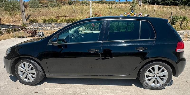 Usata VW Golf VI 105 CV (77 kW) 2010 Nero Utilitaria