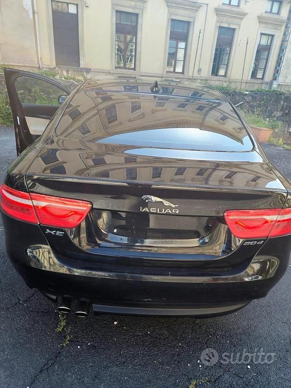 Usata Jaguar XE 2016 Nero Berlina