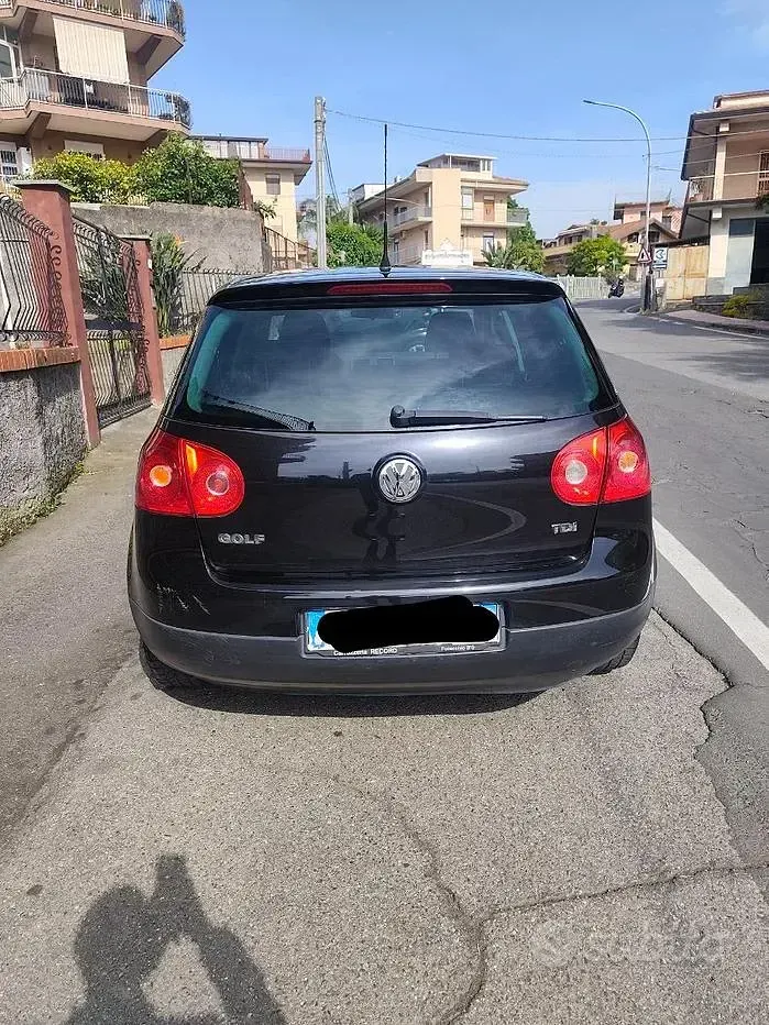 Usata VW Golf VI 140 CV (102 kW) 2008 Nero Utilitaria