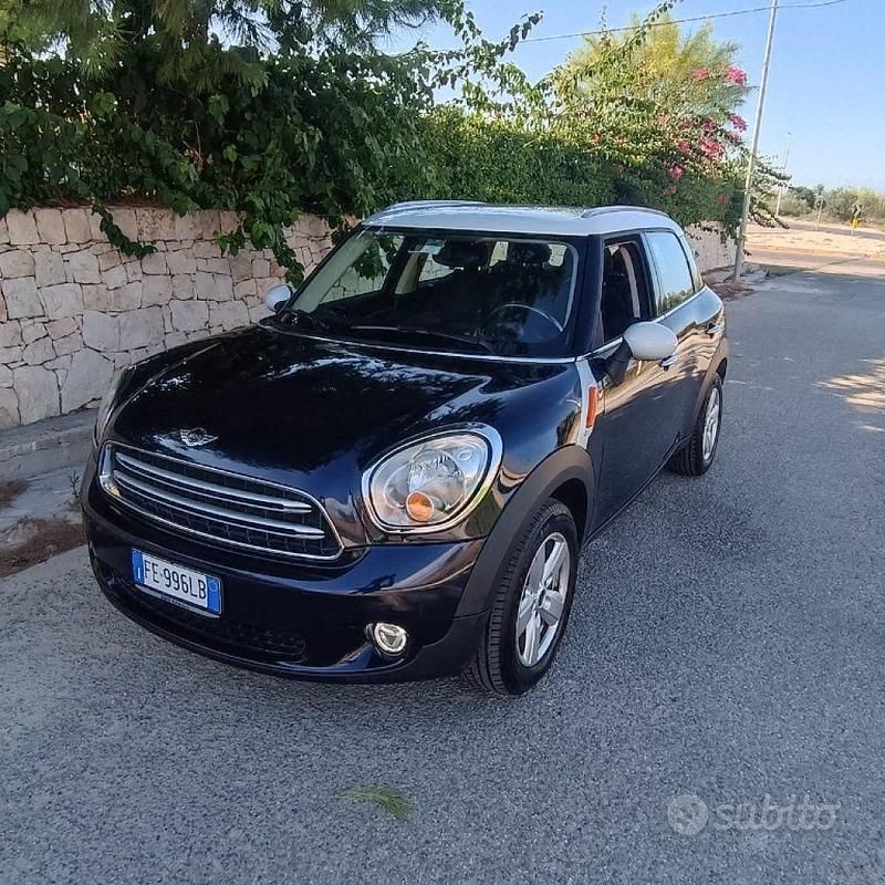 Usata Mini Cooper D Countryman Business 111 CV (81 kW) 2016 Blu SUV
