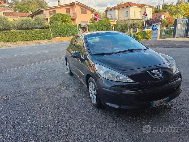 Usata Peugeot 207 75 CV (55 kW) 2008 Nero