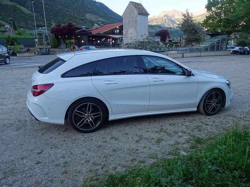 Usata Mercedes CLA200 Shooting Brake 136 CV (100 kW) 2018 Bianco Station wagon