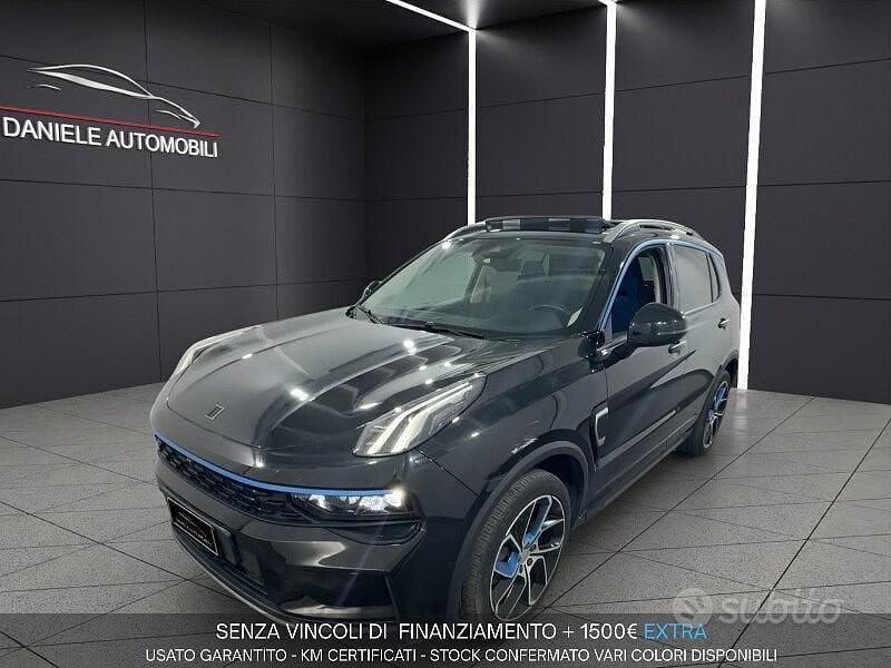 Usata Lynk & Co 01 261 CV (191 kW) 2023 Nero SUV