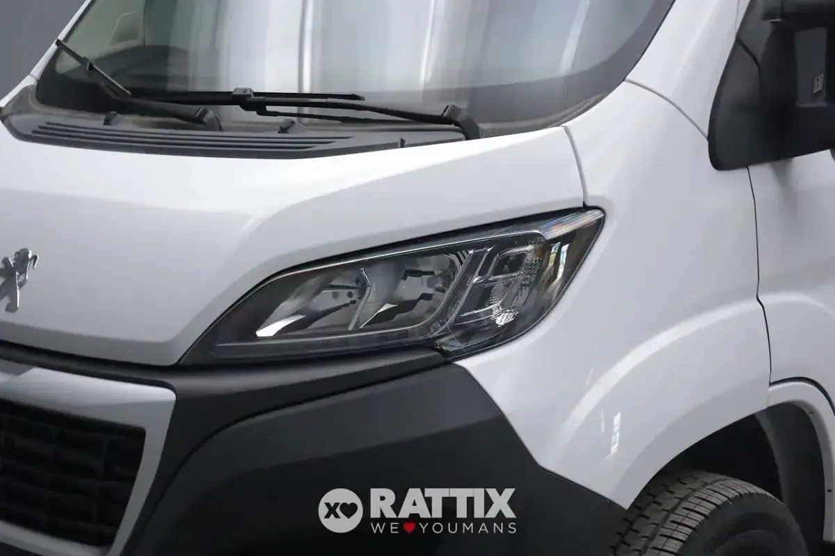 Nuova Peugeot Boxer 120 CV (88 kW) 2025 Bianco icy Furgone