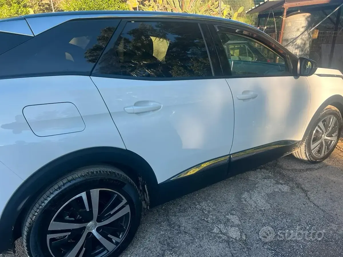 Usata Peugeot 3008 120 CV (88 kW) 2018 Bianco SUV