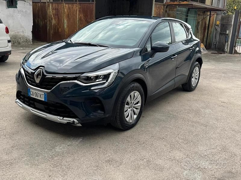 Usata Renault Captur Intens 95 CV (69 kW) 2020 Blu SUV