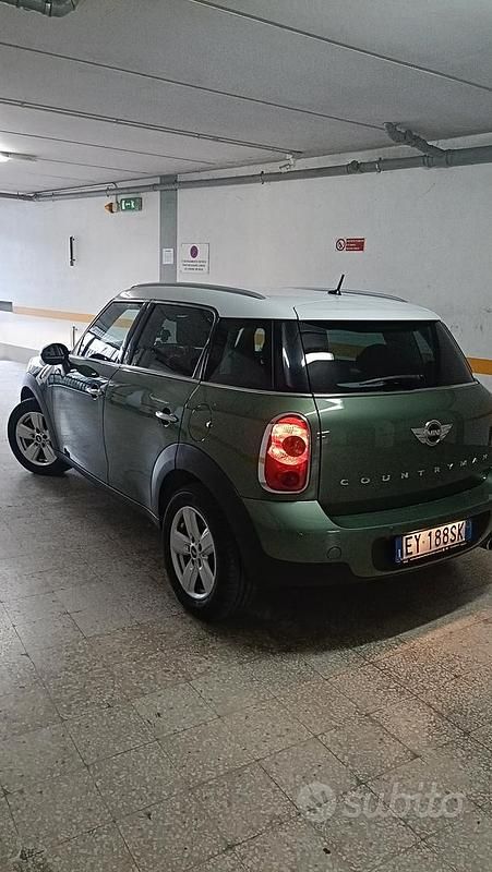 Usata Mini Countryman 122 CV (89 kW) 2015 Verde SUV
