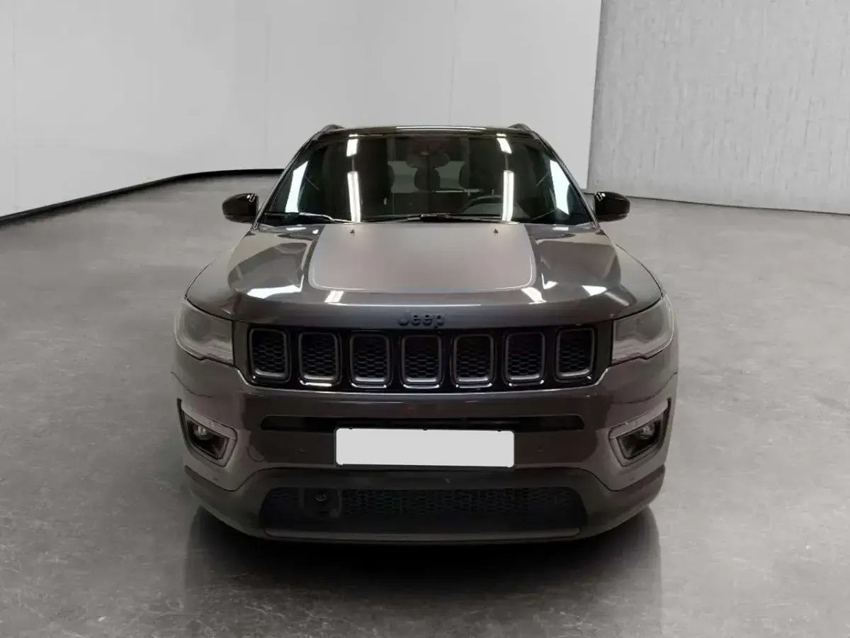 Usata Jeep Compass 241 CV (177 kW) 2020 Grigio SUV