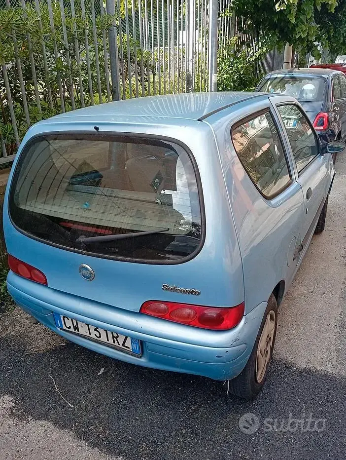 Usata Fiat 1800 54 CV (39 kW) 2005 Blu Berlina