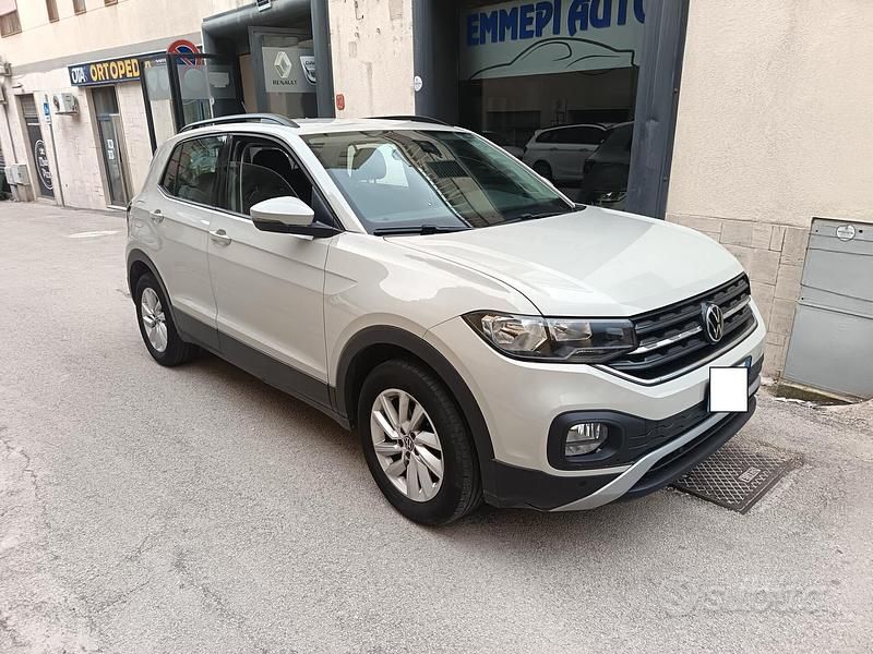 Usata VW T-Cross Style 95 CV (69 kW) 2023 Beige SUV
