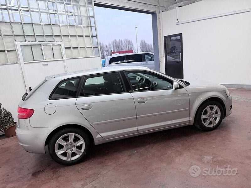 Usata Audi A3 Ambition 125 CV (91 kW) 2010 Grigio Utilitaria