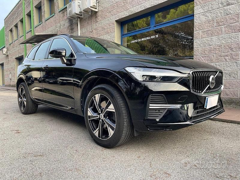 Usata Volvo XC60 197 CV (144 kW) 2022 Nero SUV