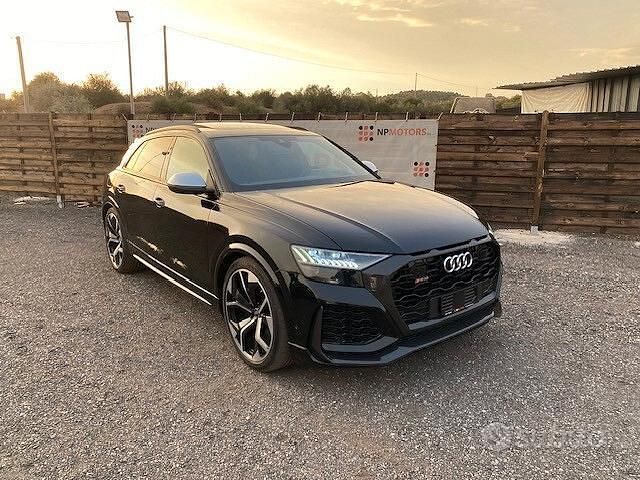Nero Usata 2023 Audi Q8 SUV | 120.000 € - Immagine 1/4