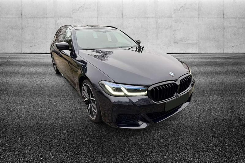 Usata BMW 530 M Sport 249 CV (183 kW) 2023 Nero Station wagon
