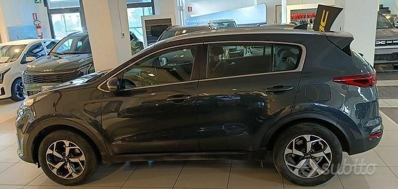 Usata Kia Sportage Urban 116 CV (85 kW) 2021 Grigio SUV