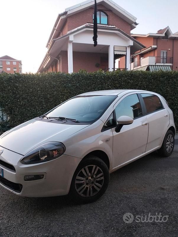 Usata Fiat Grande Punto 2012 Bianco Utilitaria