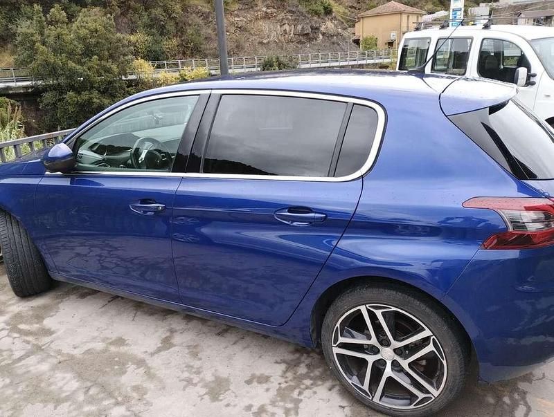 Usata Peugeot 308 Allure 120 CV (88 kW) 2017 Berlina