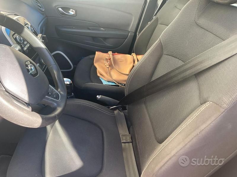 Usata Renault Captur 90 CV (66 kW) 2017 Bianco SUV