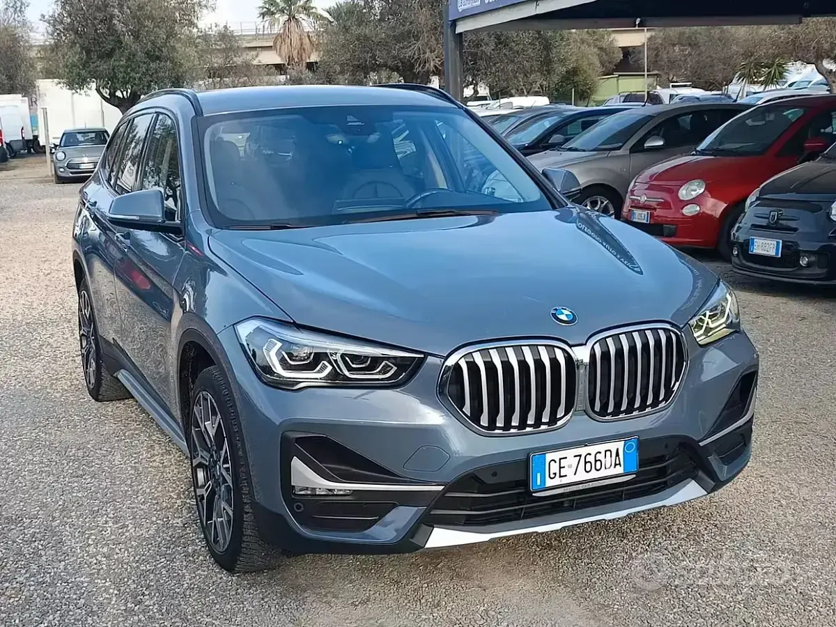Usata BMW X1 150 CV (110 kW) 2021 Grigio SUV