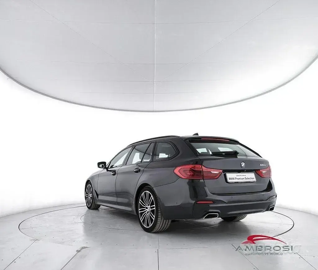 Usata BMW 520 M Sport 190 CV (139 kW) 2020 Grigio Station wagon