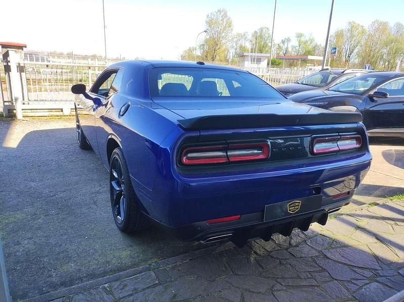 Usata Dodge Challenger 309 CV (227 kW) 2022 Blu/azzurro Coupé