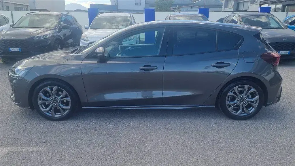 Usata Ford Focus ST-Line 125 CV (91 kW) 2024 Magnetic Berlina