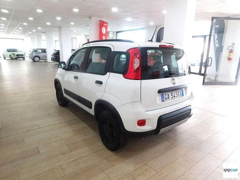 Usata Fiat Panda 4x4 S 86 CV (63 kW) 2020 Bianco Utilitaria
