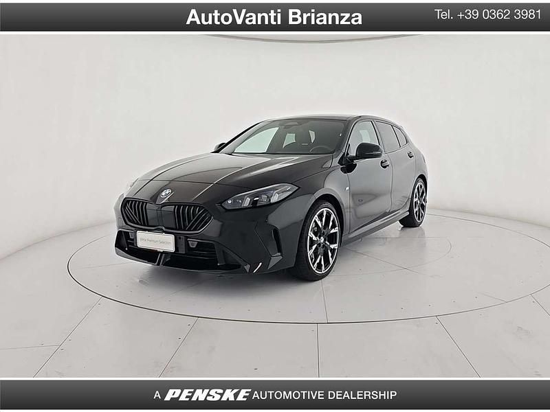 Nero Usata 2025 BMW 120 M Sport Due volumi | 35.900 € (Buon prezzo) - Immagine 1/3