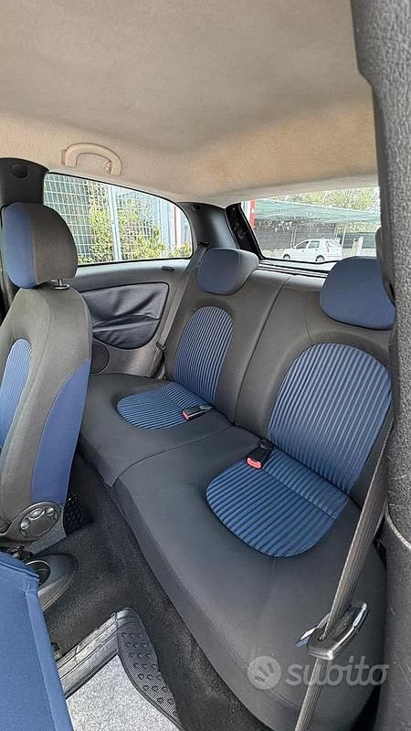 Usata Lancia Ypsilon 75 CV (55 kW) 2007 Nero Utilitaria