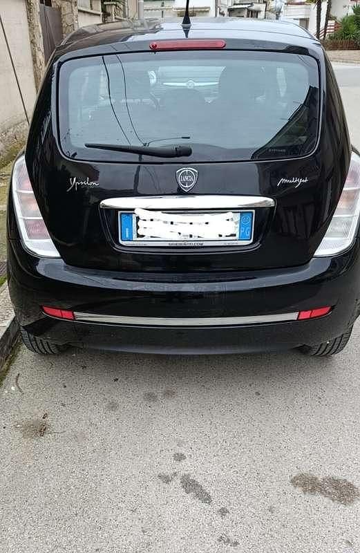 Usata Lancia Ypsilon 75 CV (55 kW) 2007 Utilitaria