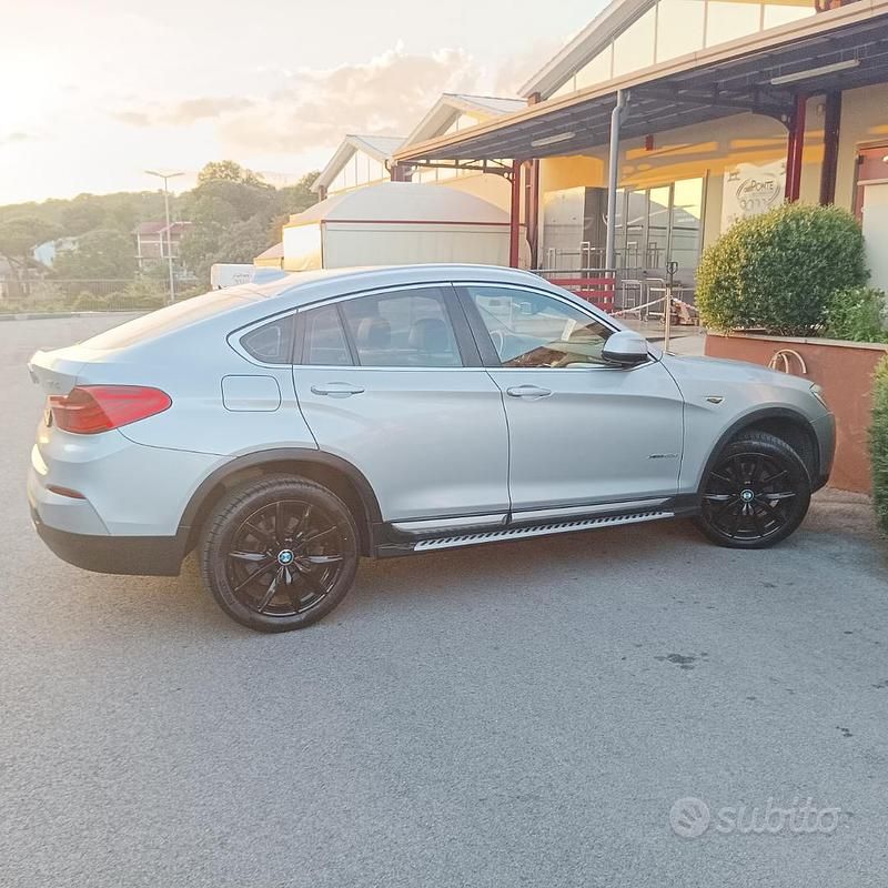Usata BMW X4 190 CV (139 kW) 2014 Grigio SUV