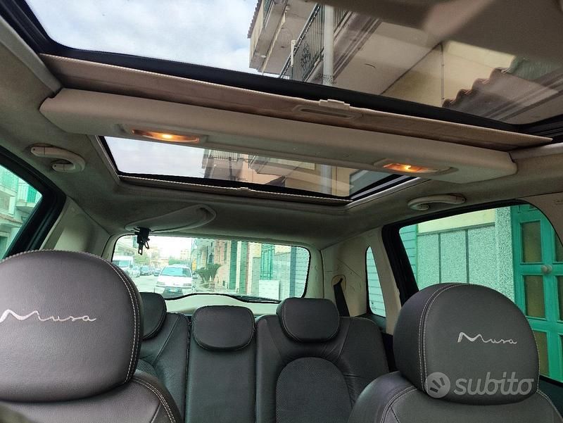 Usata Lancia Musa 95 CV (69 kW) 2010 Nero Monovolume