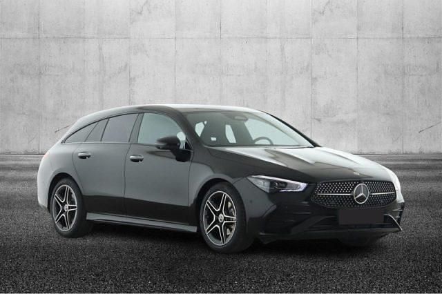 Usata Mercedes CLA180 Shooting Brake Advanced Plus 116 CV (85 kW) 2025 Nero Station wagon