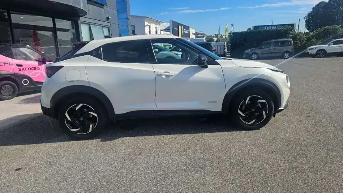 Usata Nissan Juke N-Connecta 94 CV (69 kW) 2023 Bianco SUV
