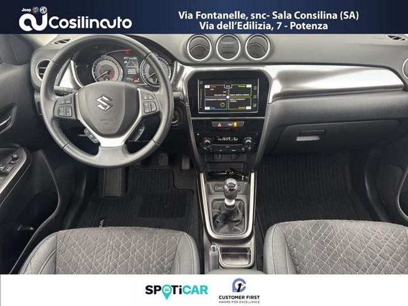 Usata Suzuki Vitara Cool 130 CV (95 kW) 2023 Grigio SUV