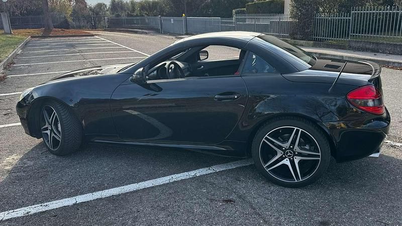 Usata Mercedes SLK200 184 CV (135 kW) 2008 Nero Cabrio