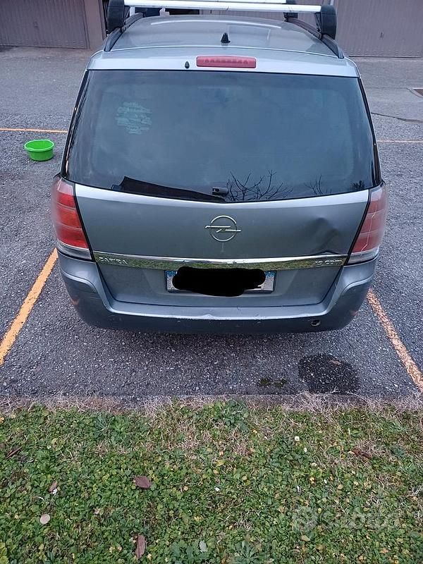 Usata Opel Zafira Cosmo 2007 Grigio Monovolume