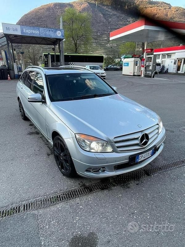 Usata Mercedes C350 2009 Grigio Berlina
