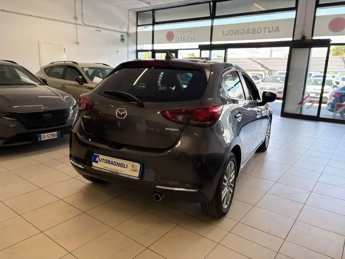 Usata Mazda 2 Exceed 90 CV (66 kW) 2022 Grigio Berlina