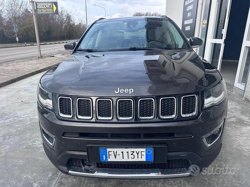 Usata Jeep Compass Limited 169 CV (124 kW) 2019 Grigio SUV